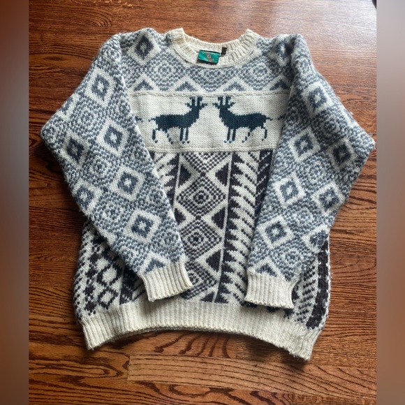 RARE VINTAGE GAELTARRA Made in Ireland Holiday Heavy Wool Sweater L - Picture 3 of 5